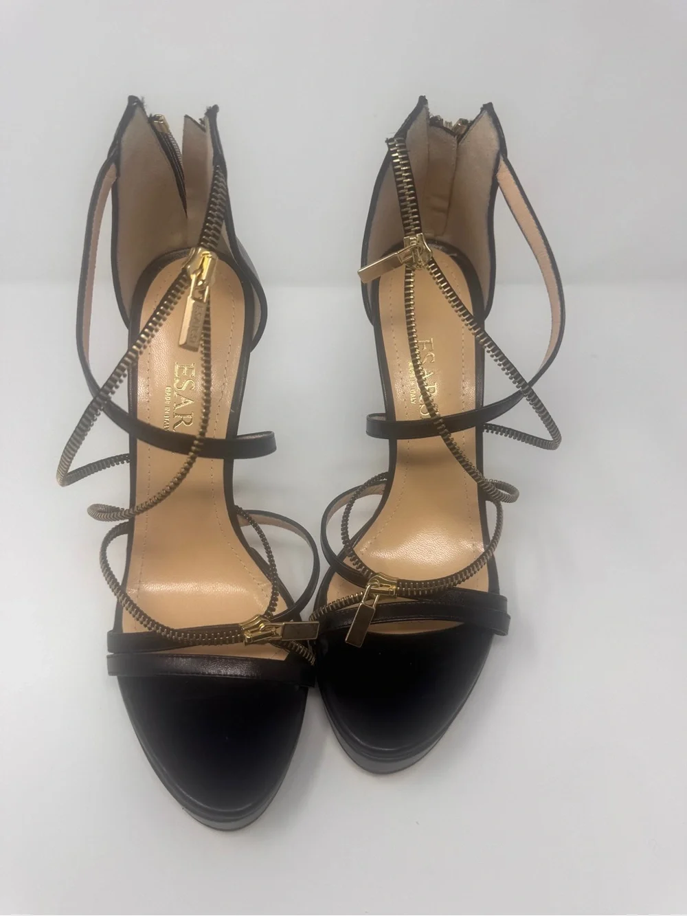 Discontinued designer Esari heels zipper design